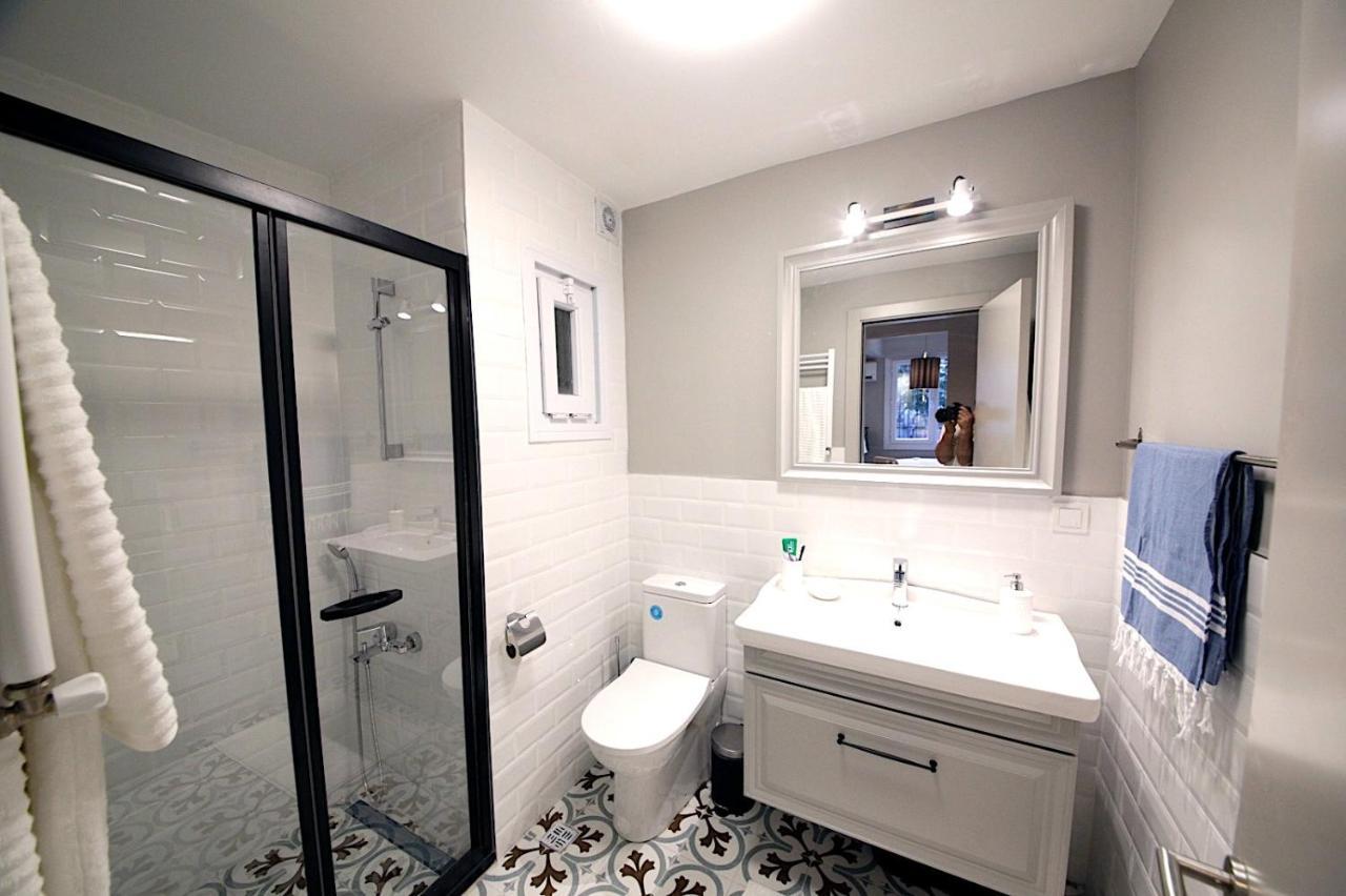 Apartmán Superior Refurbished Flat In The Heart Of Istanbulská provincie Exteriér fotografie